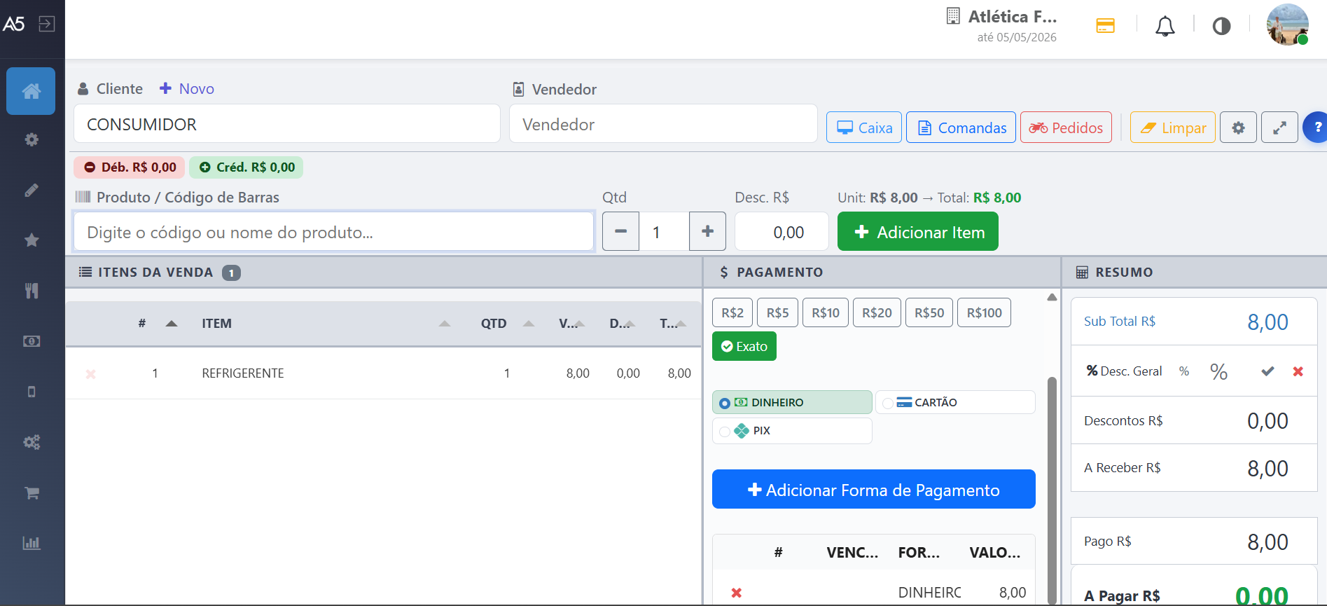 Tela desktop do PDV5 com venda em andamento, itens e resumo do pagamento